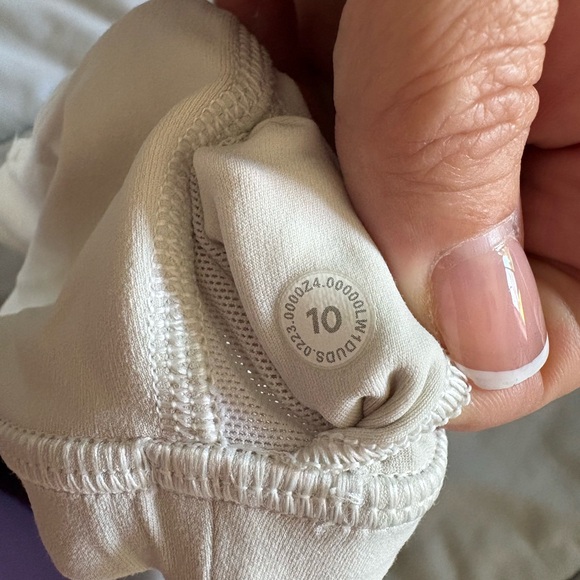 Lululemon Bone align Tank - Picture 3 of 3